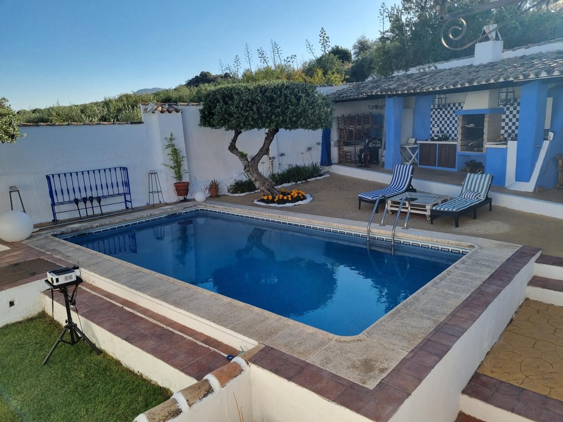Swimming pool of Flat for sale in Priego de Córdoba  with Air Conditioner, Heating and Private garden