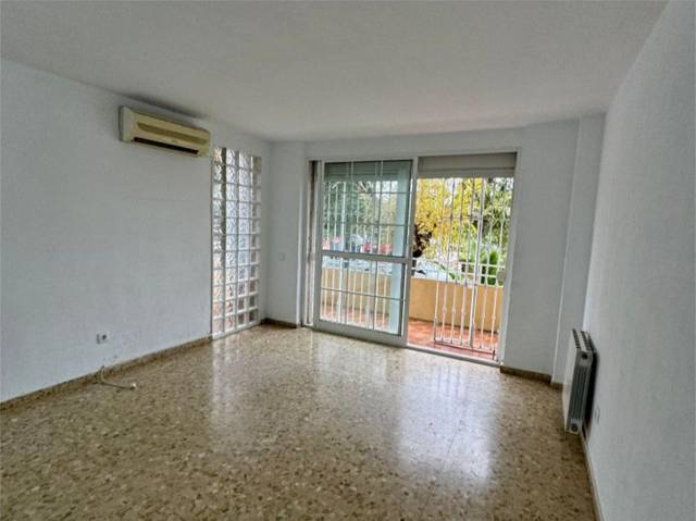 Piso en Venta en Rotonda de Santa Eufemia, S/N en Santa Eufemia