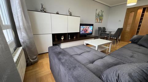 Photo 4 of Flat to rent in Travesía Mar, 3, El Natahoyo, Gijón