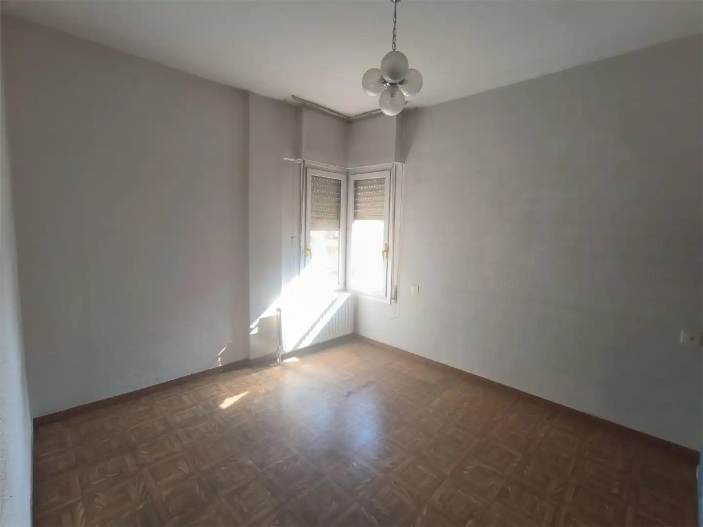 Flat for sale in Calle Severo Ochoa, 4, La Bañeza Bedroom of Flat for sale in La Bañeza with Heating, Terrace and Storage room