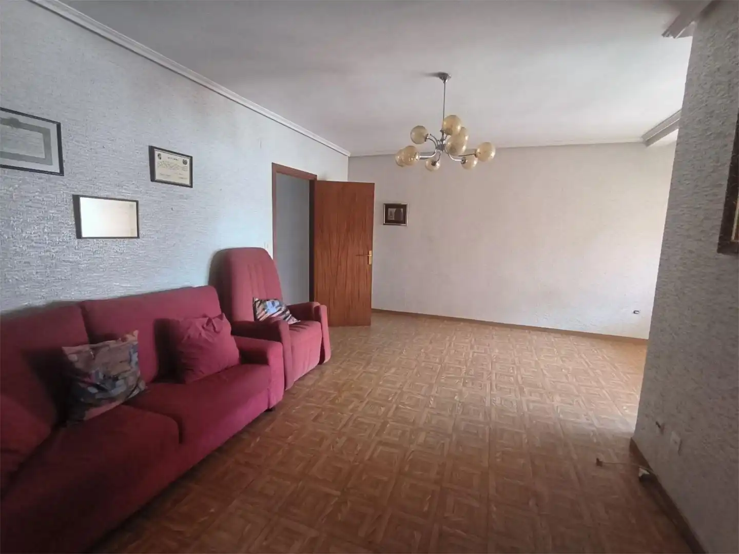 Flat for sale in Calle Severo Ochoa, 4, La Bañeza Living room of Flat for sale in La Bañeza with Heating, Terrace and Storage room