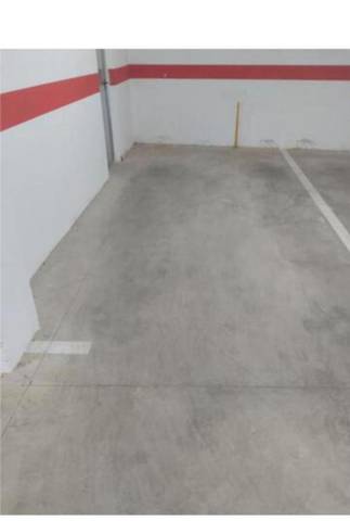 Garaje en Alquiler en Calle Arturo Fernández, 19 en Almendralejo