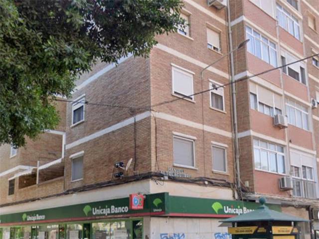 Piso en Alquiler en Calle Manuel Altolaguirre, 36 en Girón - Las Delicias