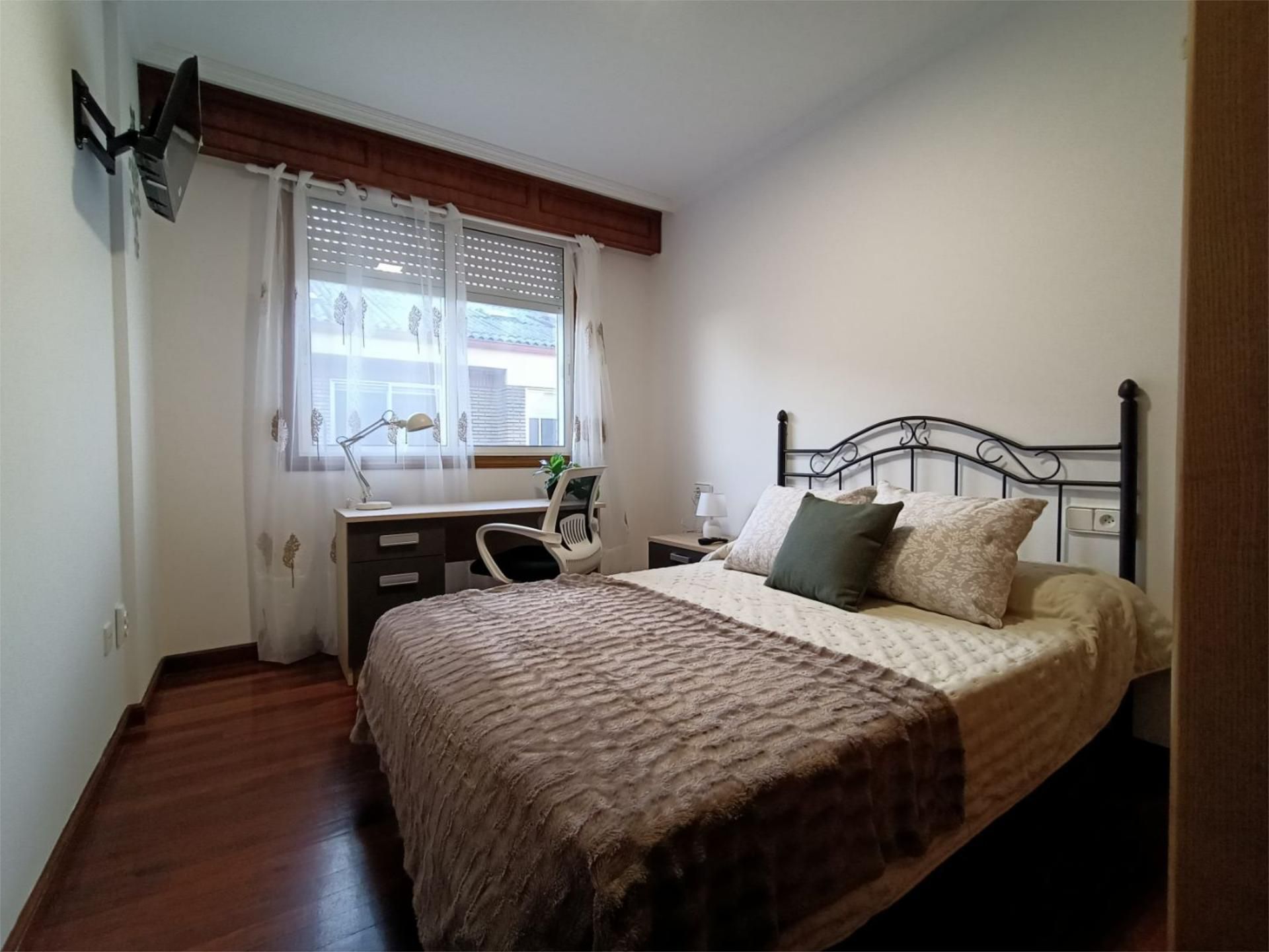 Flat to share in Estrada de Castela, 51, Plaza de España