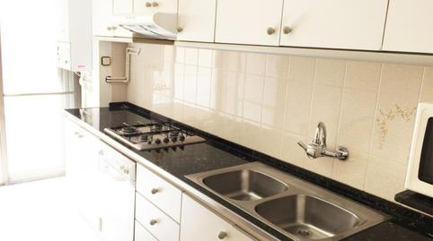 Foto 2 de Pis de lloguer a Carrer D'àngel Guimerà, 28, Ponent, Reus