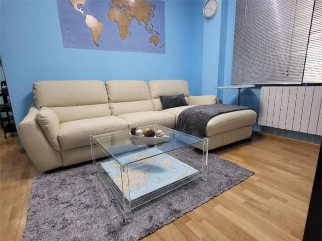 Apartamento en Alquiler en Calle de Ramón Azorín, 1 en Los Cármenes