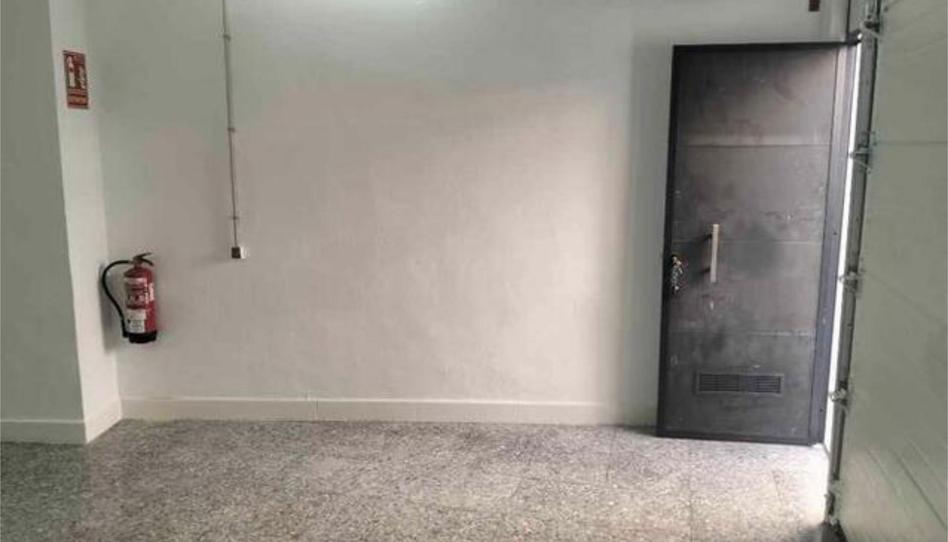 Garage to rent in Puente Genil, Córdoba - image 1 Photo 1 of Garage to rent in Puente Genil, Córdoba