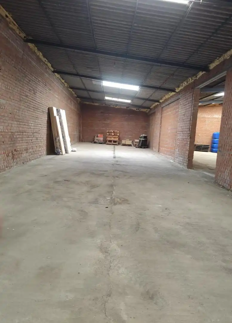 Garaje en venta en Retuerta del Bullaque