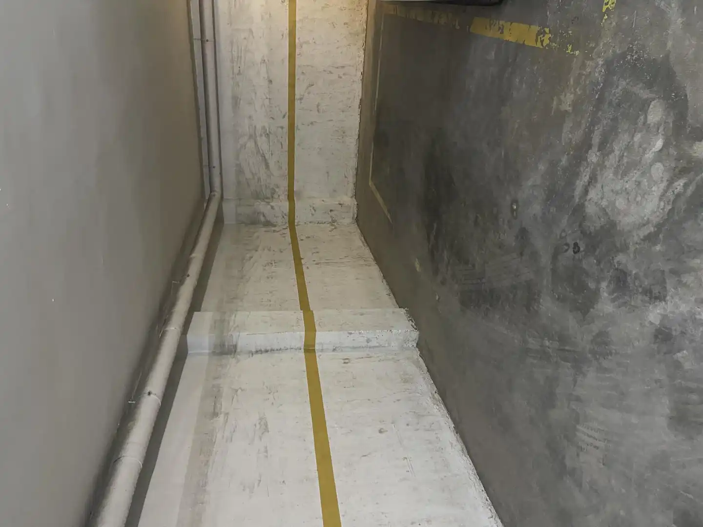 Garage zur Miete in Carrer Mislata, 7, Aldaia Garage zur Miete in Aldaia