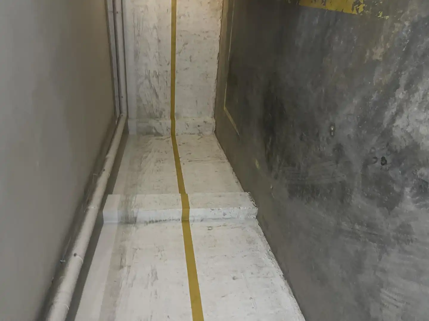 Garage zur Miete in Carrer Mislata, 7, Aldaia Garage zur Miete in Aldaia