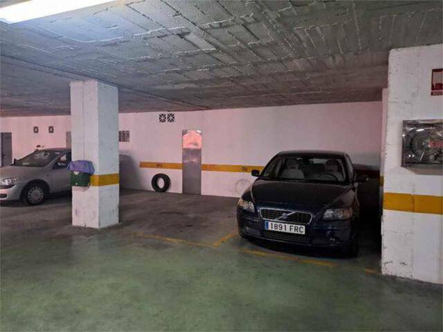 Garaje en Alquiler en La Victoria