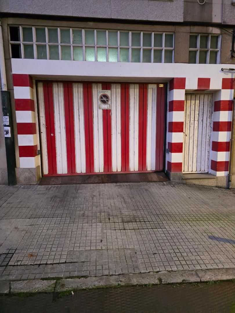 Garage for sale in Rúa Atocha Alta, 20, Monte Alto - Zalaeta - Atocha Parking of Garage for sale in A Coruña Capital