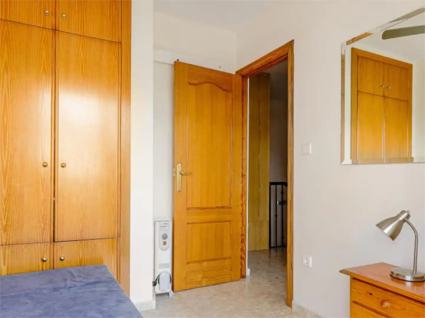 Casa adosada en venta en Avinguda de Gaudi, 9, Oliva Nova Casa adosada en venta en Oliva con Aire acondicionado, Terraza y Piscina