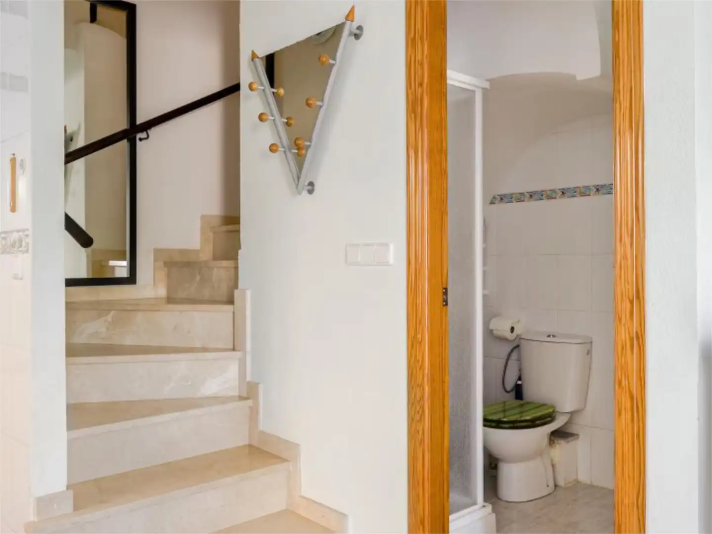 Casa adosada en venta en Avinguda de Gaudi, 9, Oliva Nova Casa adosada en venta en Oliva con Aire acondicionado, Terraza y Piscina