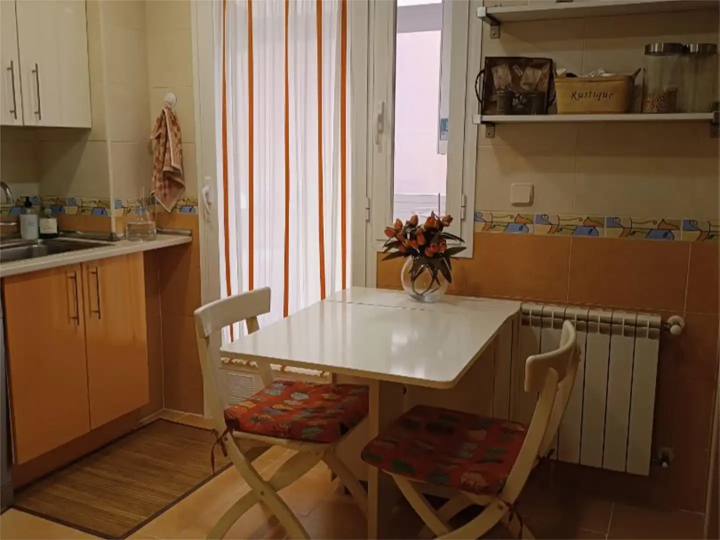 Comedor de Piso de alquiler en Móstoles con Aire acondicionado, Calefacción y Jardín privado