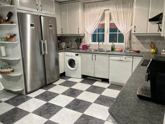 Piso en Venta en Calle Zuloaga, 6 en Meco pueblo