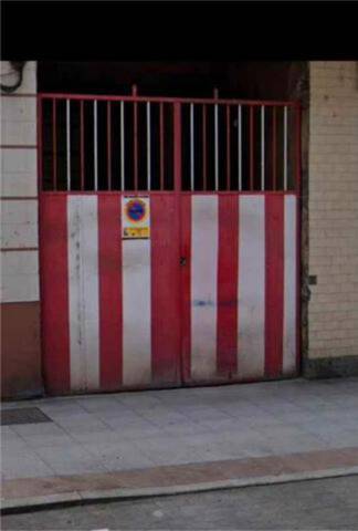 Garaje en Alquiler en Lena