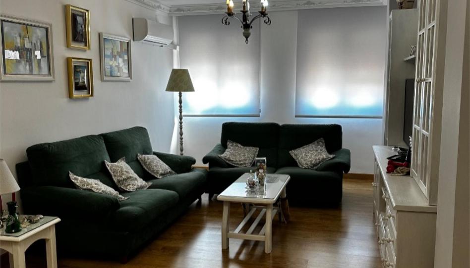 Foto 1 de Pis en venda a Calle Natividad Morales Muñoz, 7, San José de la Rinconada, La Rinconada