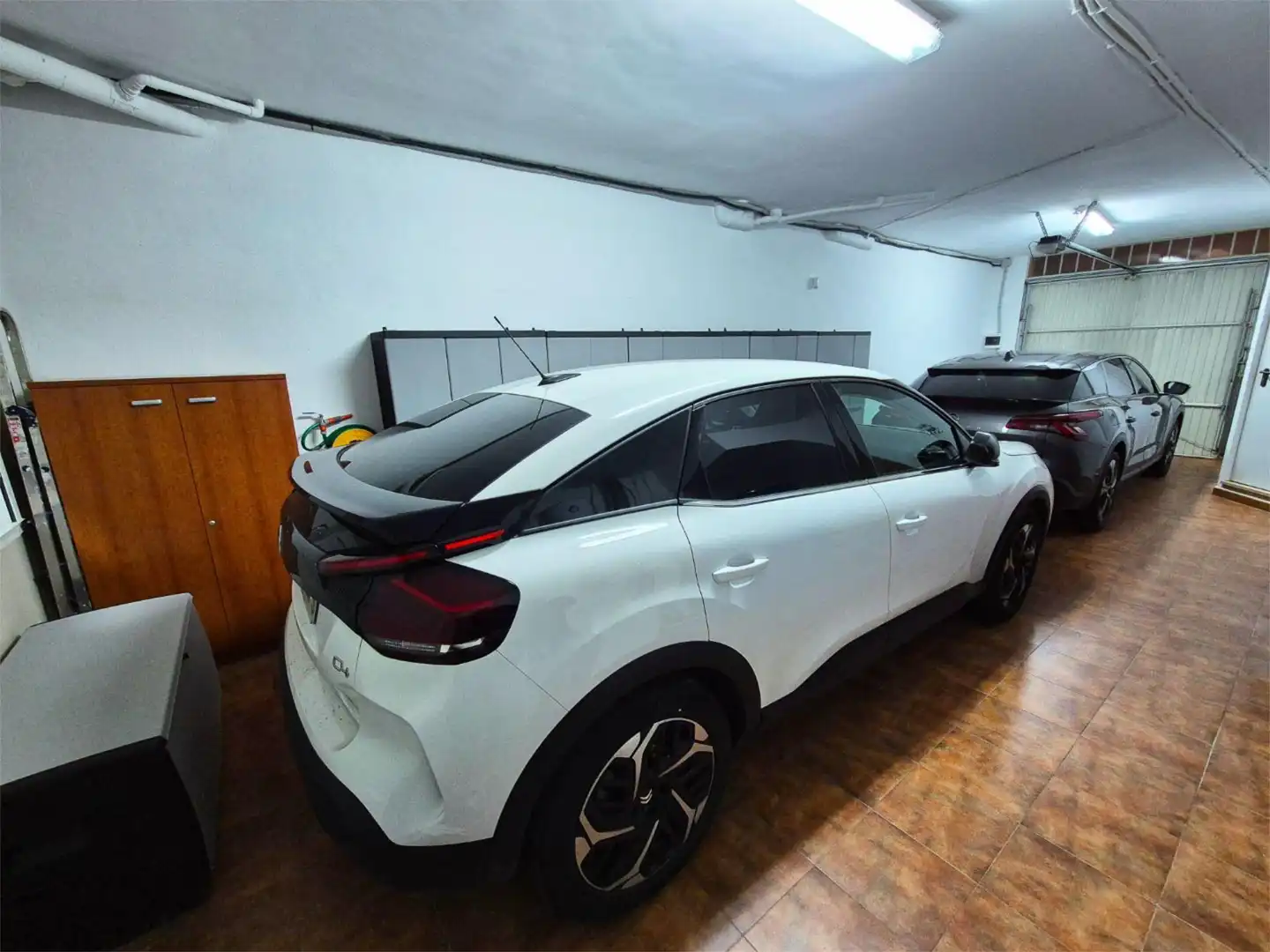 Einfamilien-Reihenhaus zum Verkauf in Calle Virgen del Pilar, 42, Motilla del Palancar Parkplatz von Einfamilien-Reihenhaus zum Verkauf in Motilla del Palancar mit Klimaanlage, Heizung und Parkett