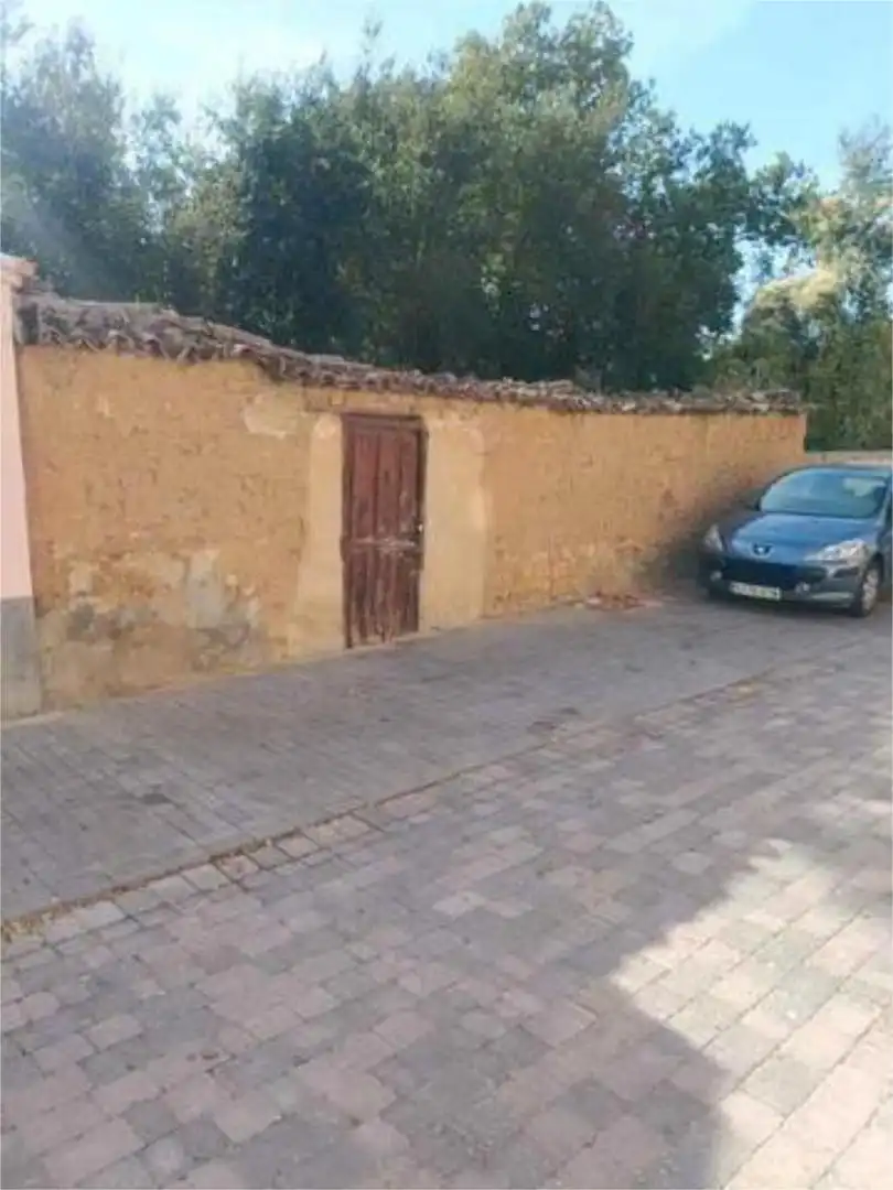 Casa o xalet en venda a Medina de Rioseco Aparcament de Casa o xalet en venda en Medina de Rioseco