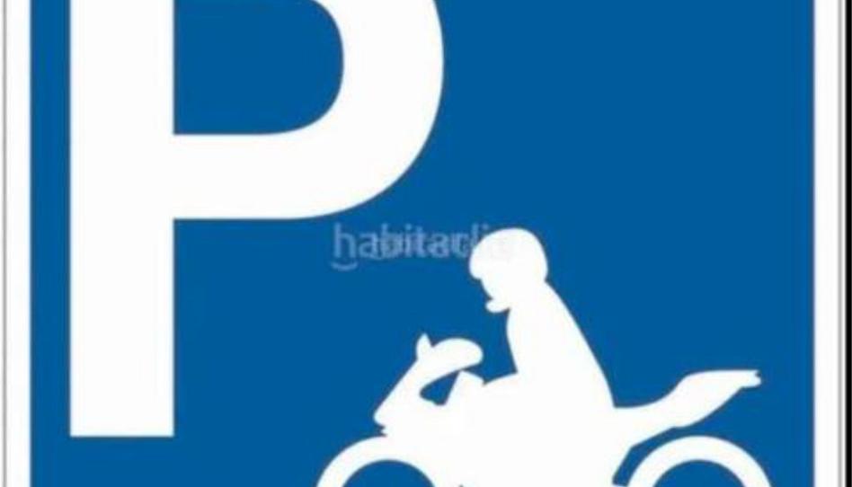 Foto 1 de Garaje de alquiler en La Paz, Alcalá de Guadaira