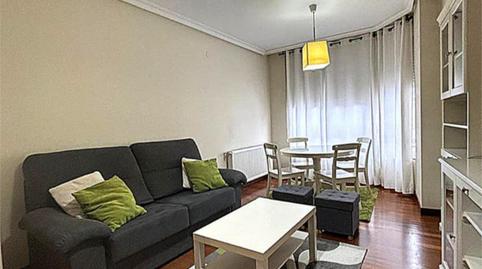 Foto 2 de Piso de alquiler en Avenida Da Coruña, 189, A Milagrosa, Lugo Capital