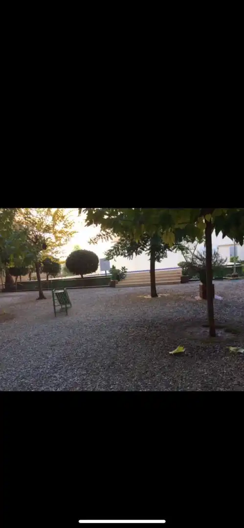 Zimmer in Carrer Ignasi Iglesias, 59, El Gall Garten von Wohnung zur untervermieten in Esplugues de Llobregat mit Privatgarten, Terrasse und Schwimmbad