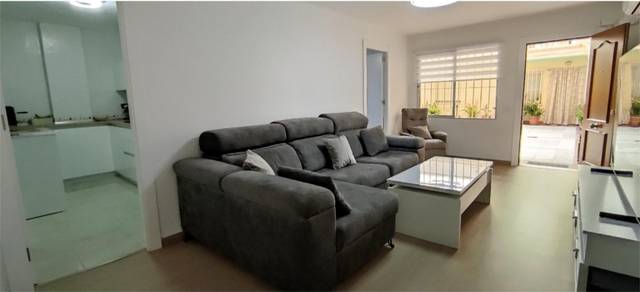 Piso en Venta en Calle Carlos Frontaura, 4 en El Palo