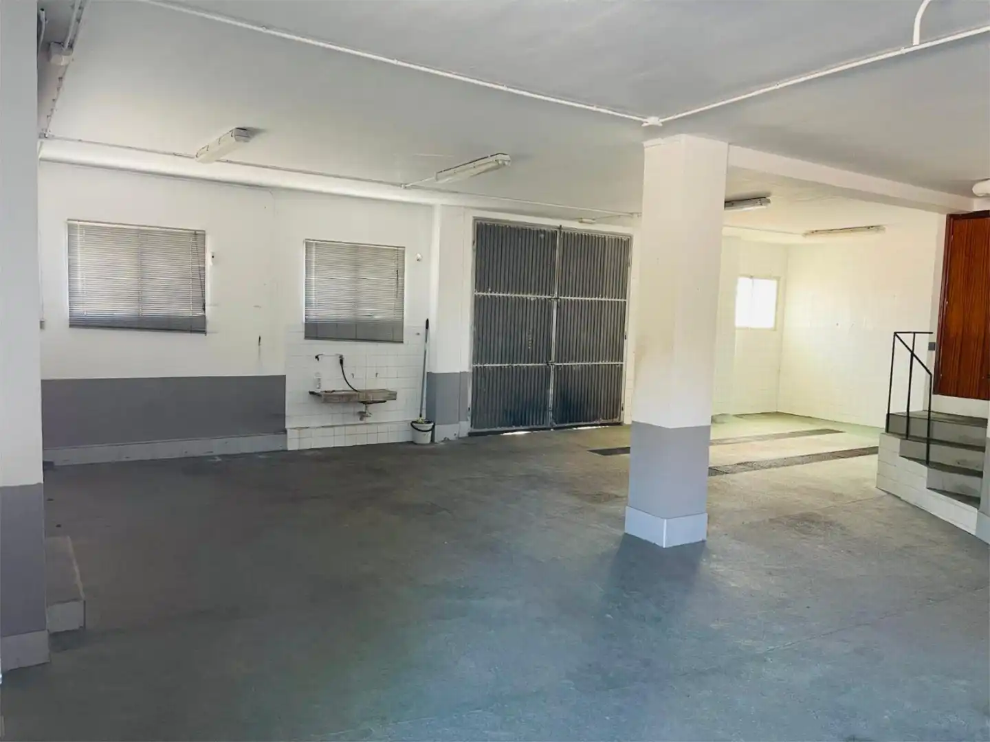 Commercial properties for rent in Zamora Capital 