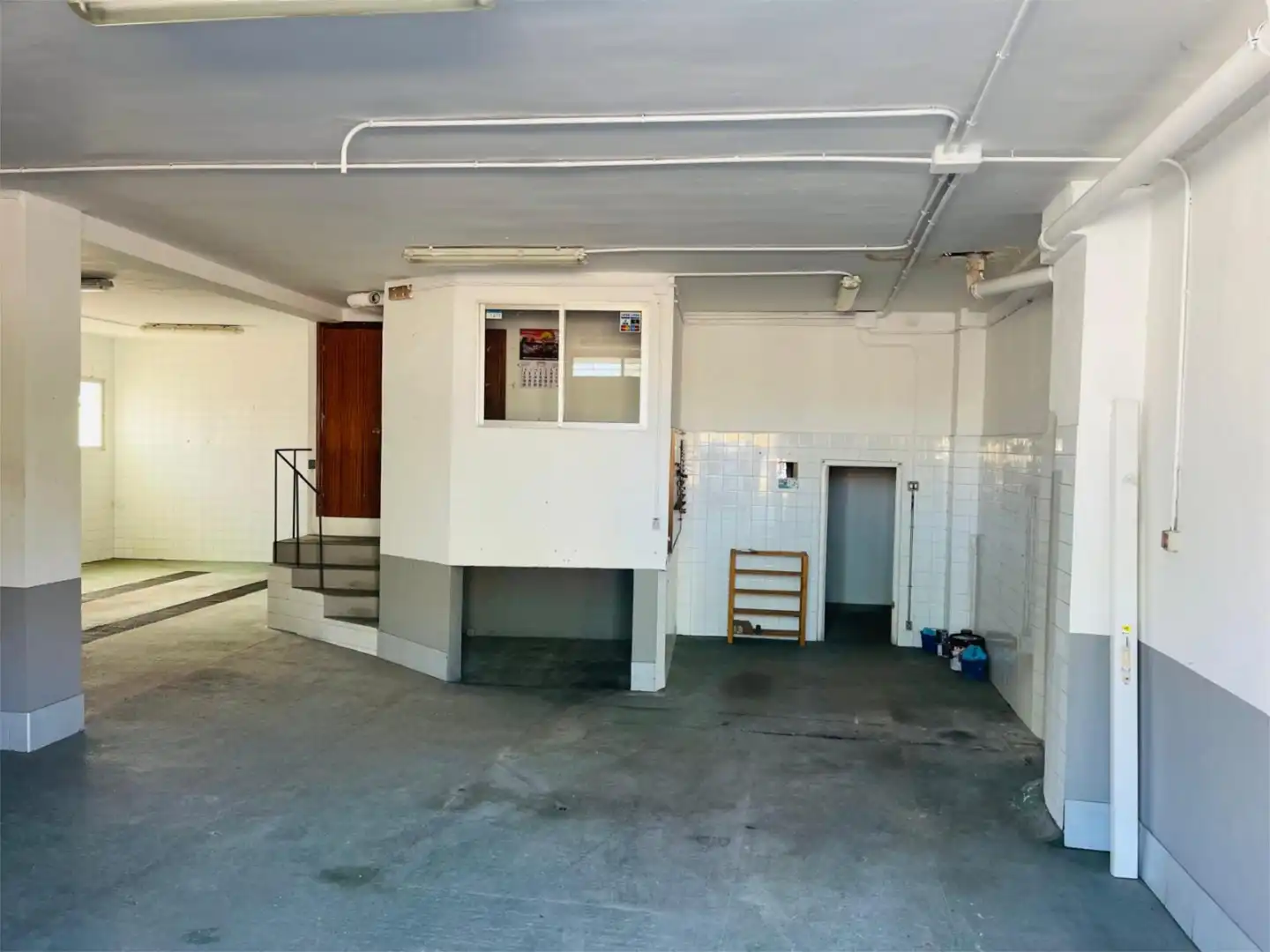 Commercial properties for rent in Zamora Capital 