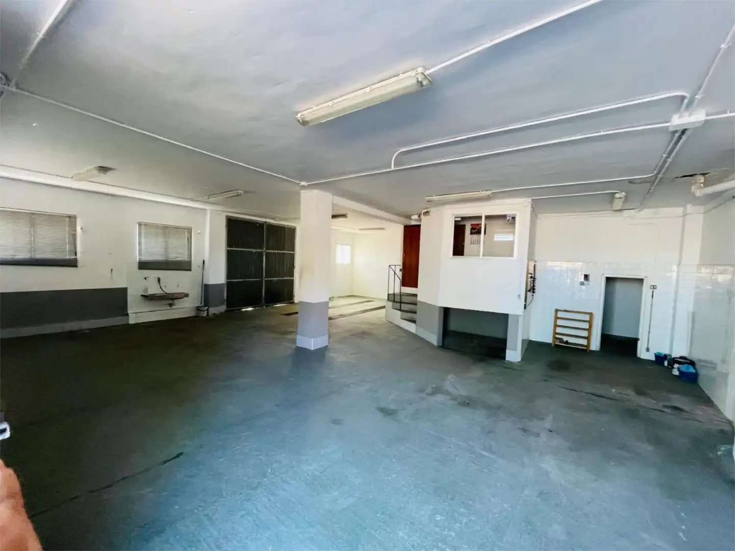 Commercial properties for rent in Zamora Capital 