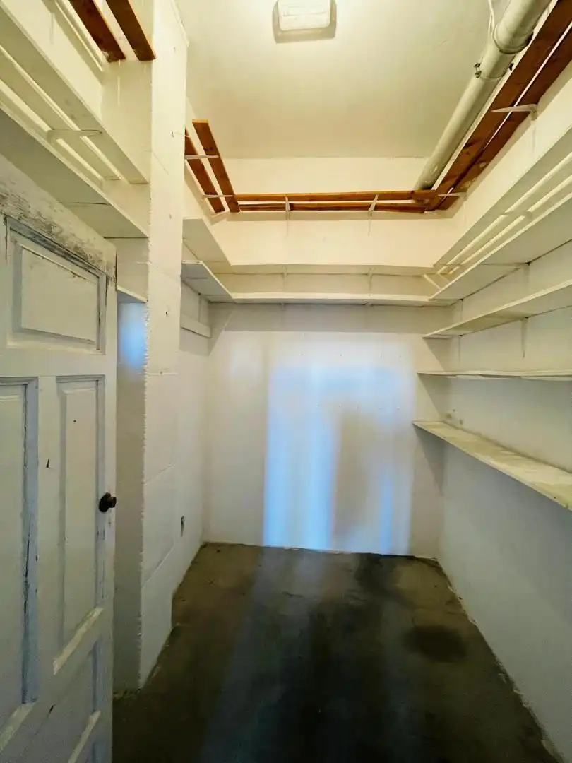 Commercial properties for rent in Zamora Capital 