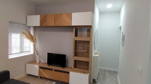 Photo 5 of Flat to rent in Calle de la Alfalfa, 49, Valdeacederas,  Madrid Capital