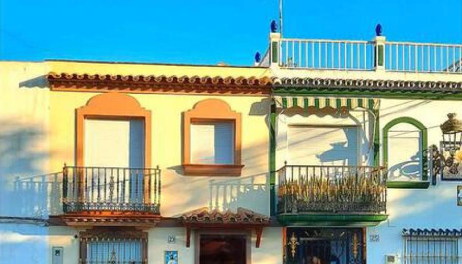 Foto 1 de Casa o xalet en venda a Puerto de Estepona, Estepona