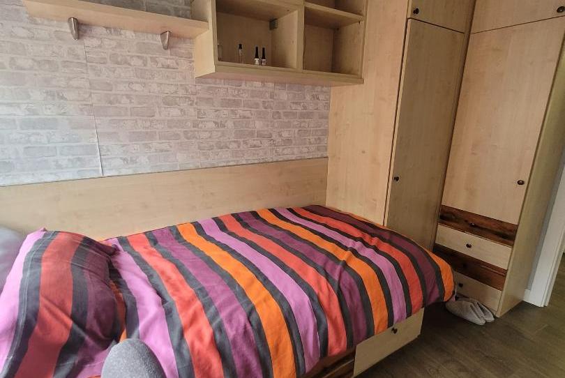 Flat to share in Carrer de Montmajor, 26, El Turó de la Peira, Barcelona Capital - image 1 Photo 1 of Flat to share in Carrer de Montmajor, 26, El Turó de la Peira, Barcelona Capital