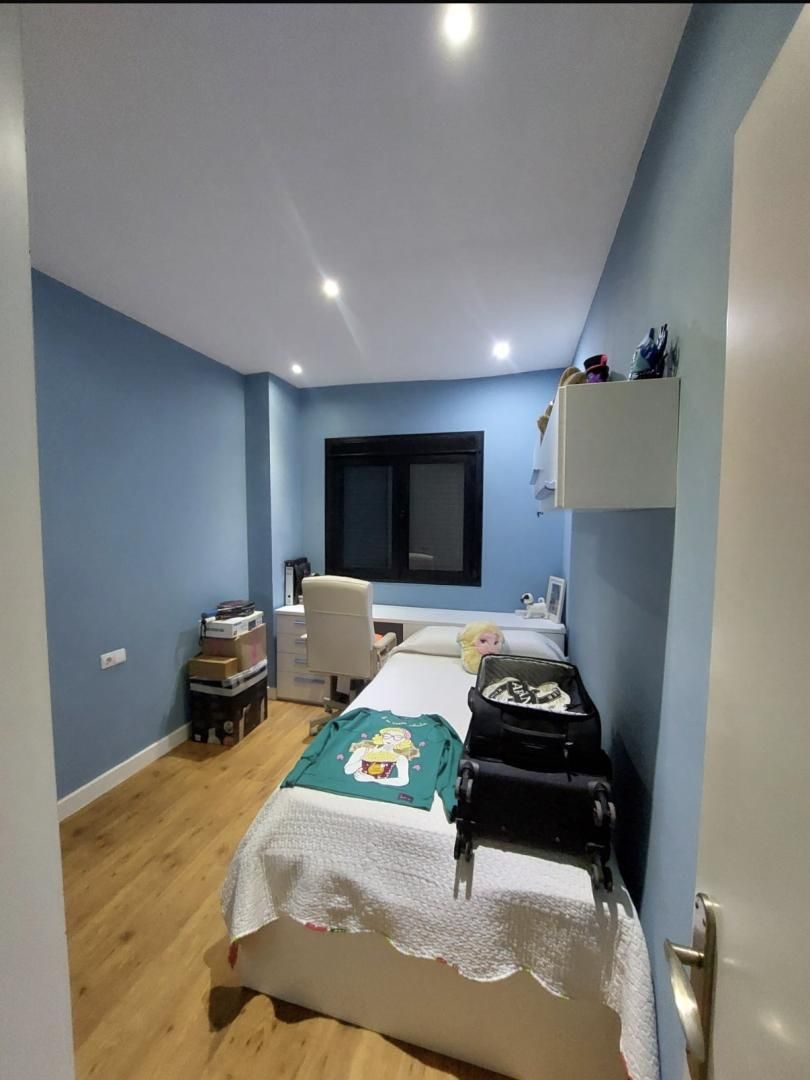 Pis de lloguer a Plaza Kiyosu, 3, Chapín - Campus Universitario - Navinco Dormitori de Pis de lloguer en Jerez de la Frontera amb Aire condicionat, Calefacció i Parquet