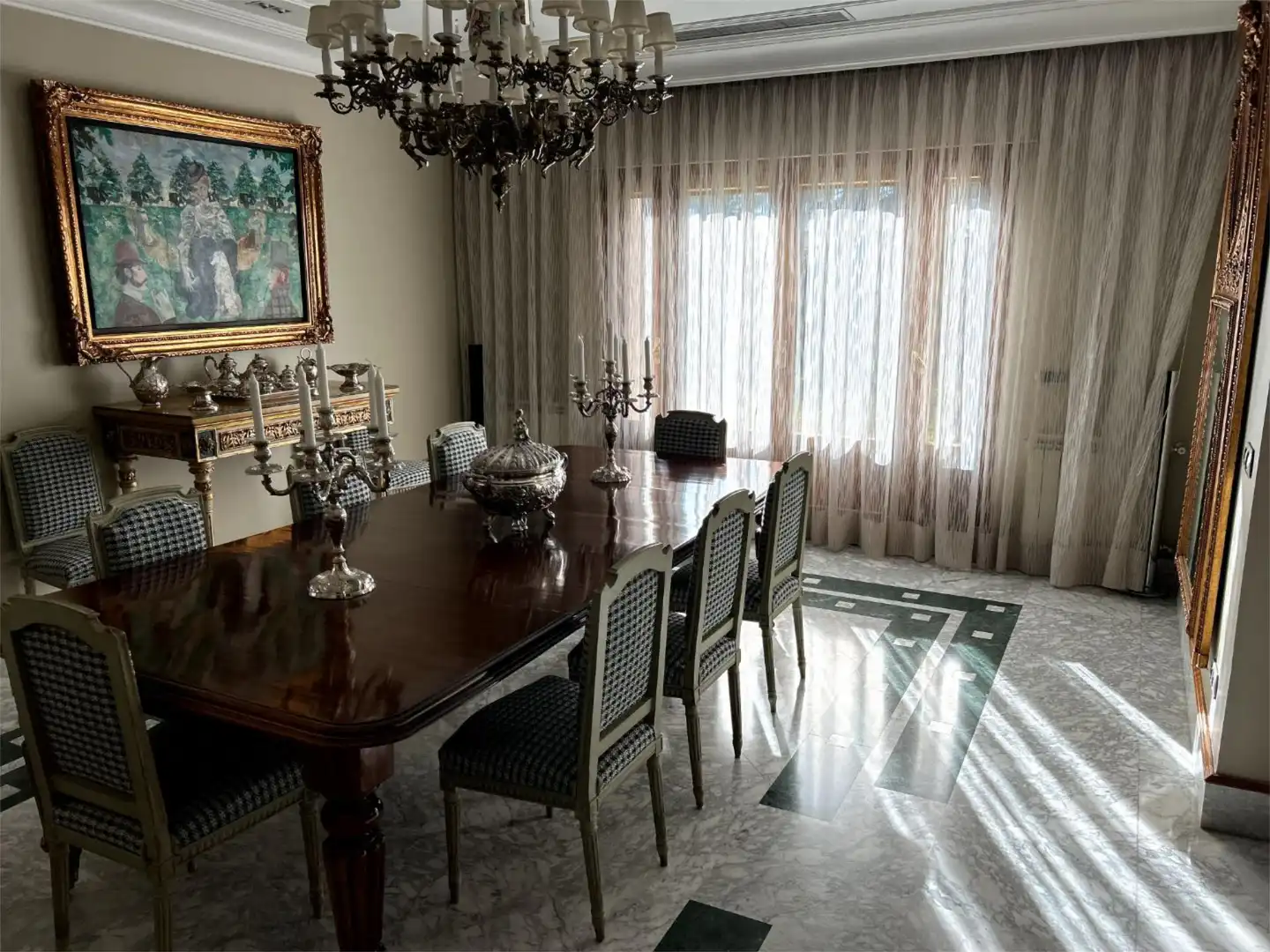 Casa o chalet en venta en Ronda de Sobradiel, 2, Conde Orgaz - Piovera Comedor de Casa o chalet en venta en Madrid con Aire acondicionado, Calefacción y Jardín privado
