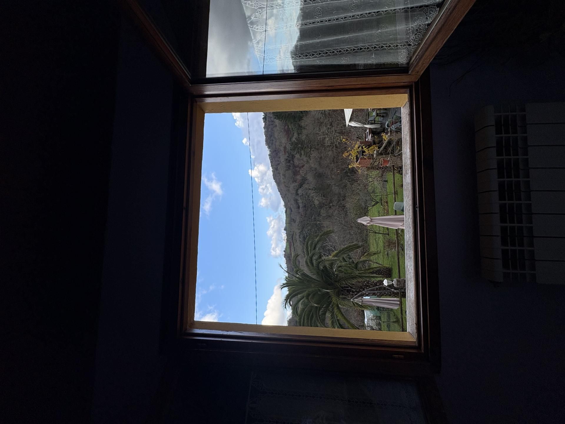 Vista exterior de Casa adosada de lloguer en Piloña amb Jardí privat, Terrassa i Moblat