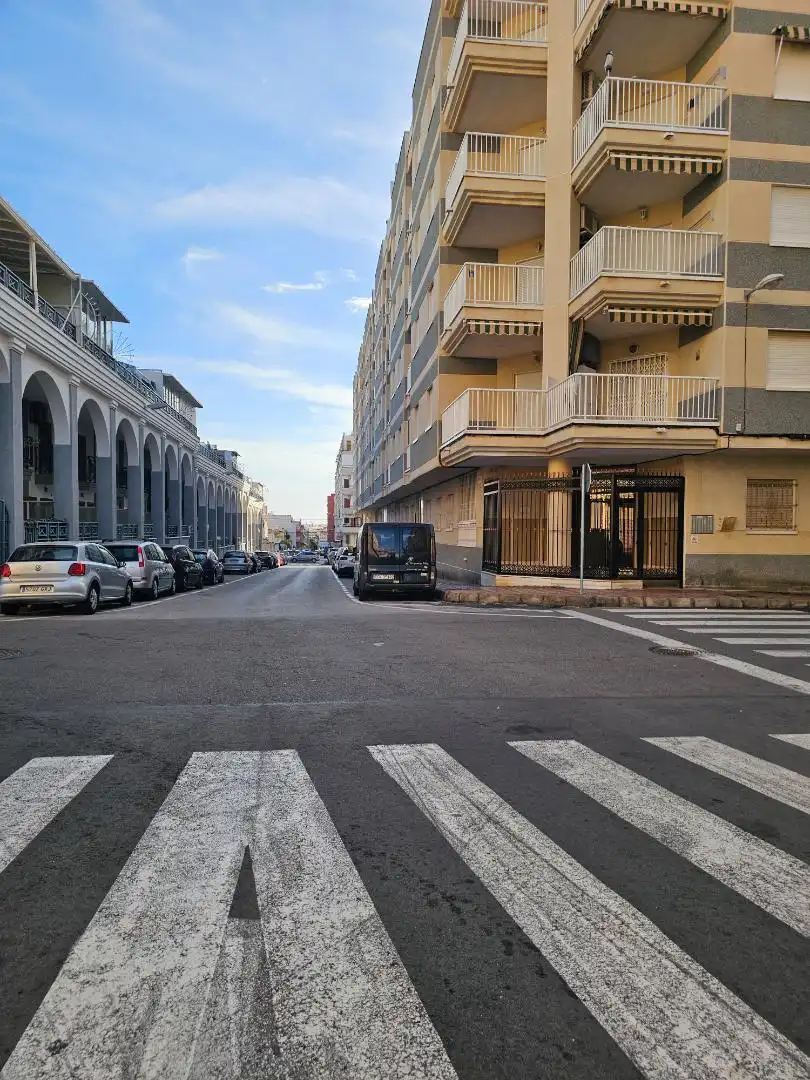 Flat for sale in Calle los Gases, 22, Avenida Habaneras - Curva de Palangre Exterior view of Flat for sale in Torrevieja with Air Conditioner, Heating and Private garden