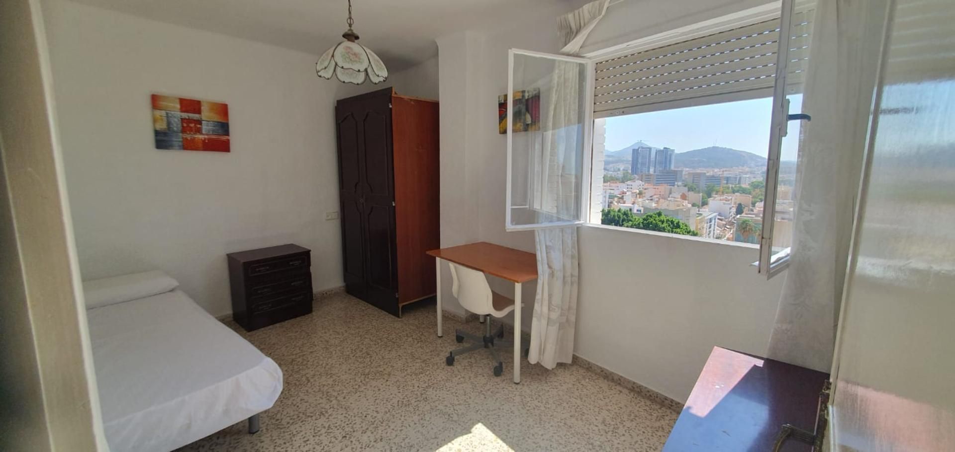 Pis per a compartir a Calle Segismundo Moret, 62, Parque Victoria Eugenia Pis per a compartir a Calle Segismundo Moret, 62, Parque Victoria Eugenia