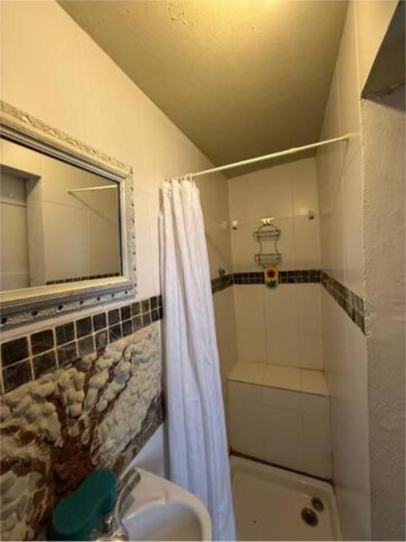 Bany de Apartament de lloguer en Valverde del Camino amb Moblat i Es permeten mascotes