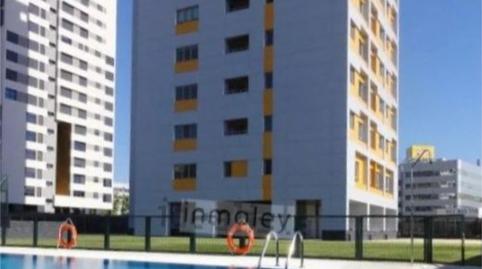 Photo 2 of Flat to rent in Calle de Dulce Chacón, 23, Virgen del Cortijo - Manoteras,  Madrid Capital