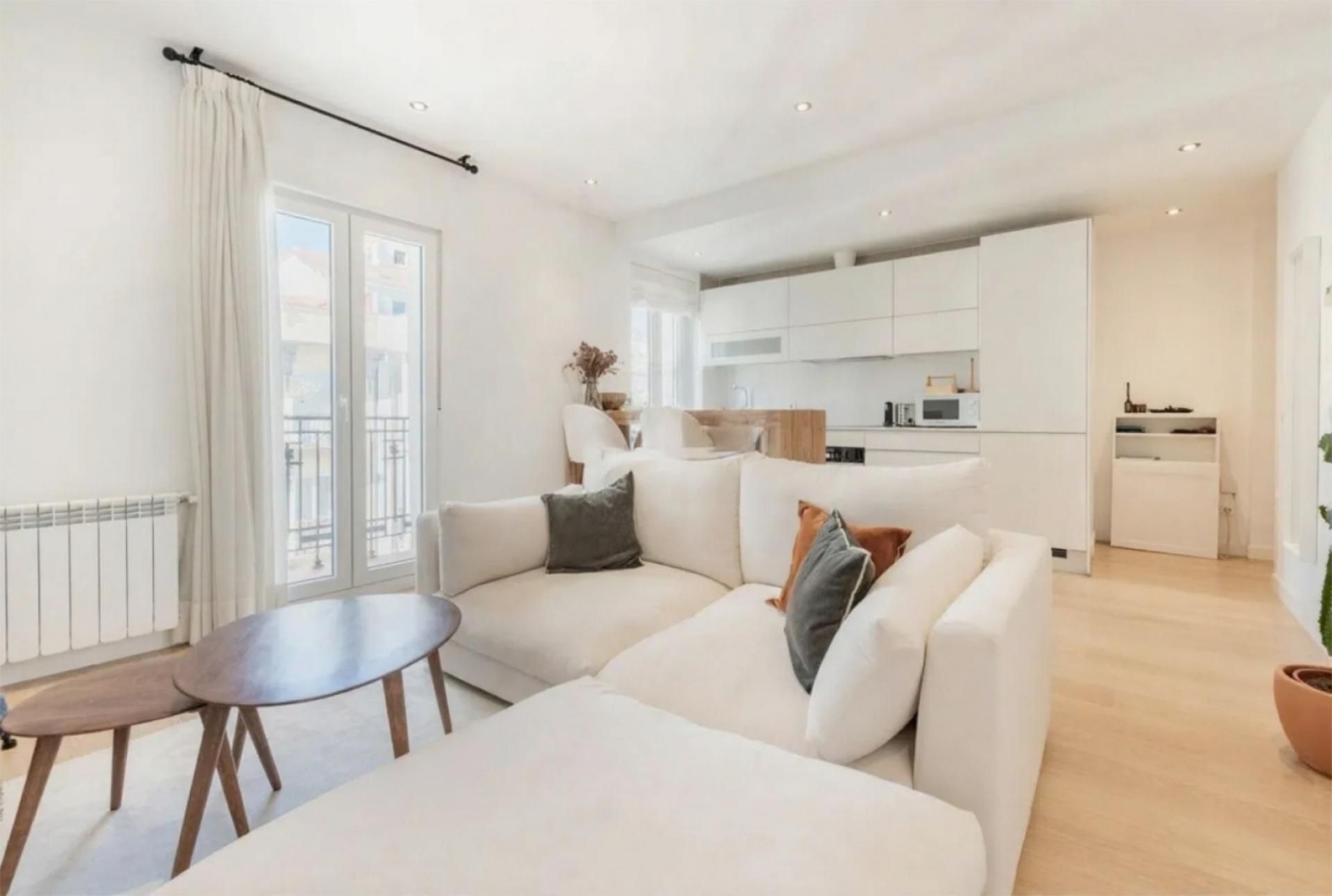 Pis de lloguer a Calle de García de Paredes, 22, Trafalgar