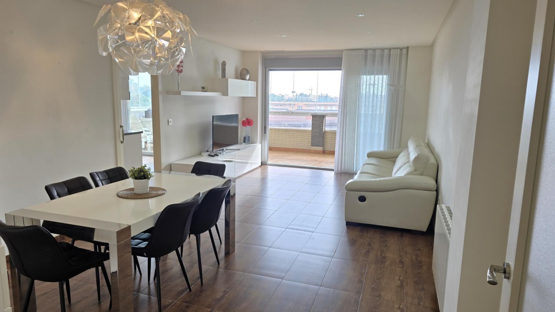 Piso de alquiler en Carrer Orihuela, Ciutat Esportiva