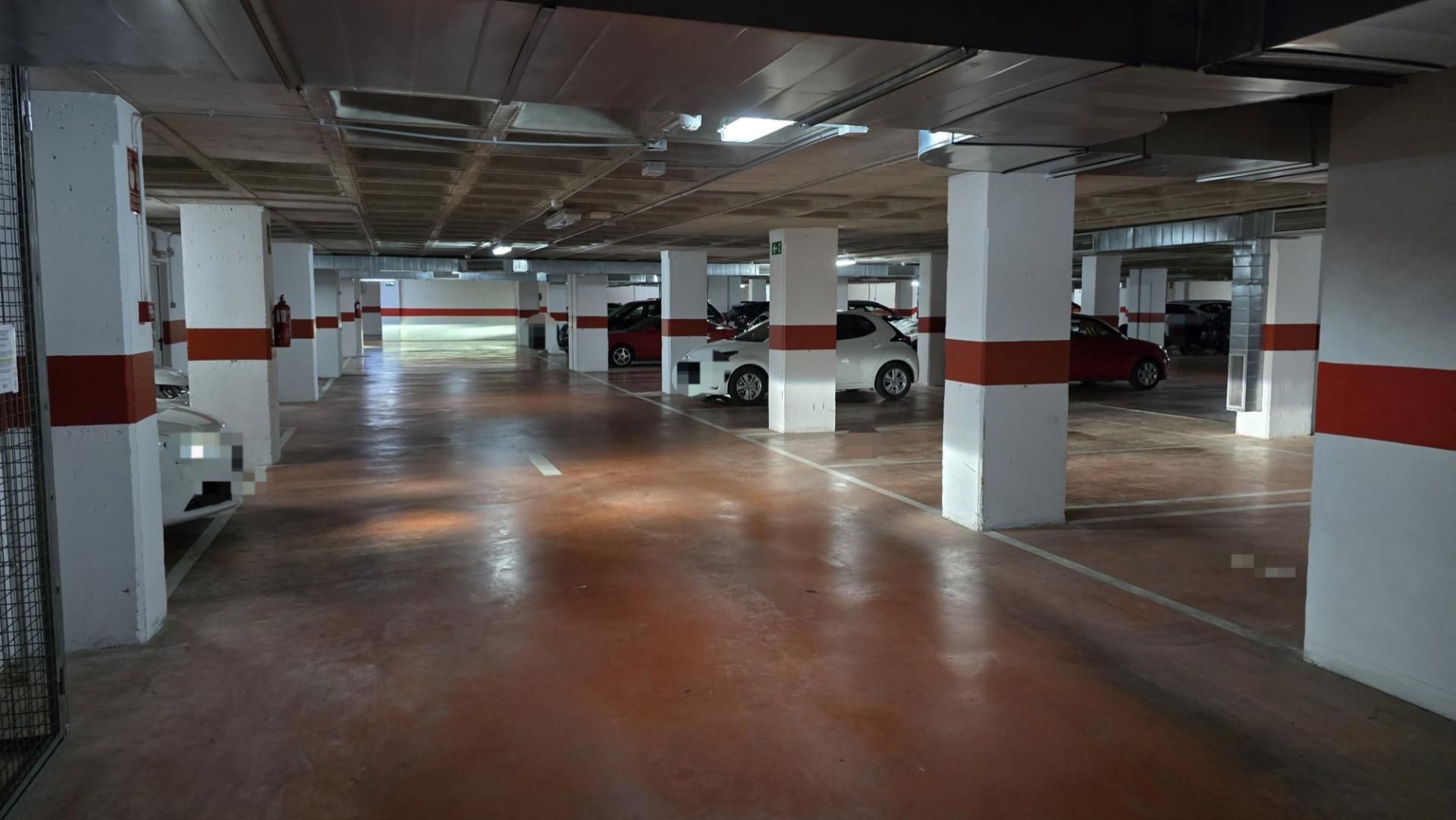 Garaje de alquiler en Carrer Mercator, 3, Centro Parking de Garaje de alquiler en Elche / Elx
