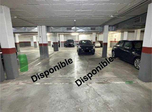 Garaje en Alquiler en Carrer de Pompeu Fabra, 30 en L'Olivera