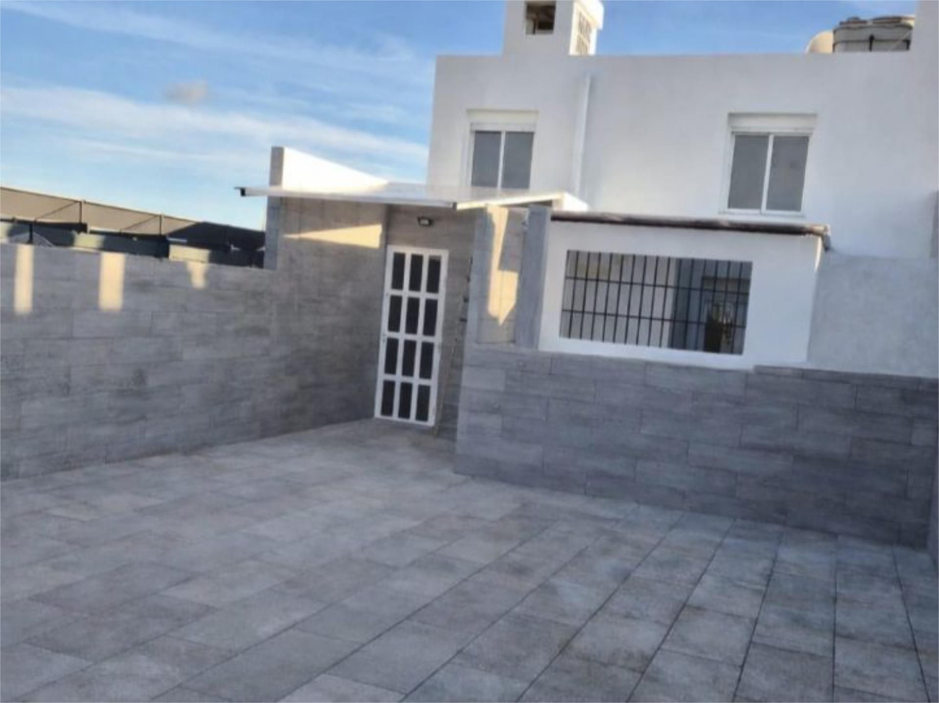 Flat to share in Calle Don Pío Coronado, 123, Schamann - Rehoyas