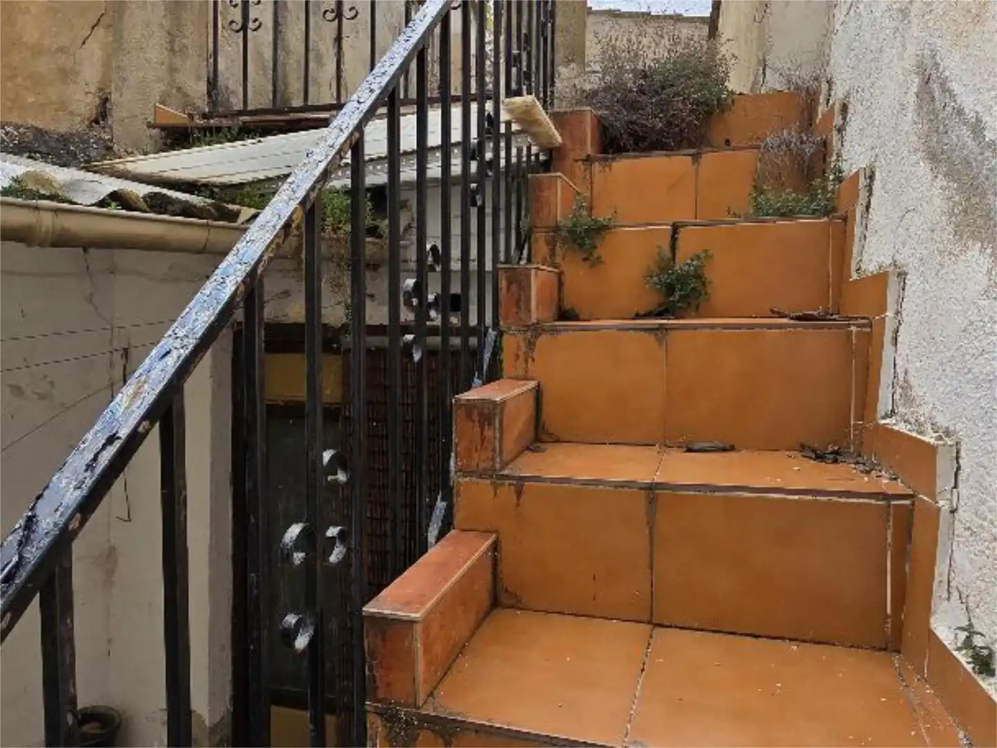 Detached homes for sale in Calle Calesera, 19, Huelma Balcony of Detached homes for sale in Huelma with Terrace, Furnished and Balcony