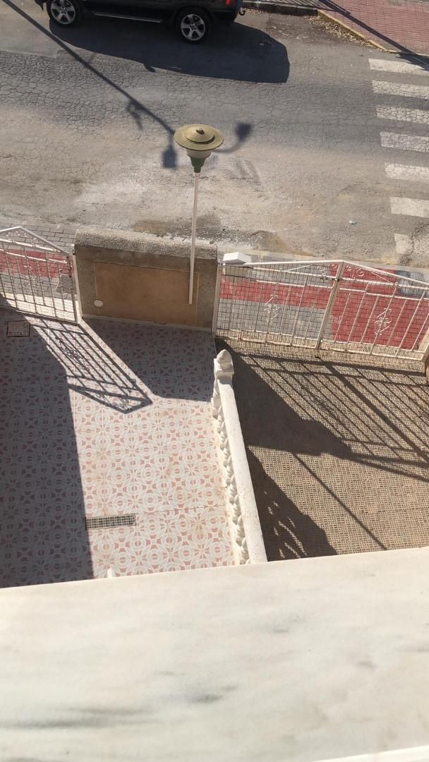 House or chalet to share in Avenida Príncipe de Asturias, 17, Dolores