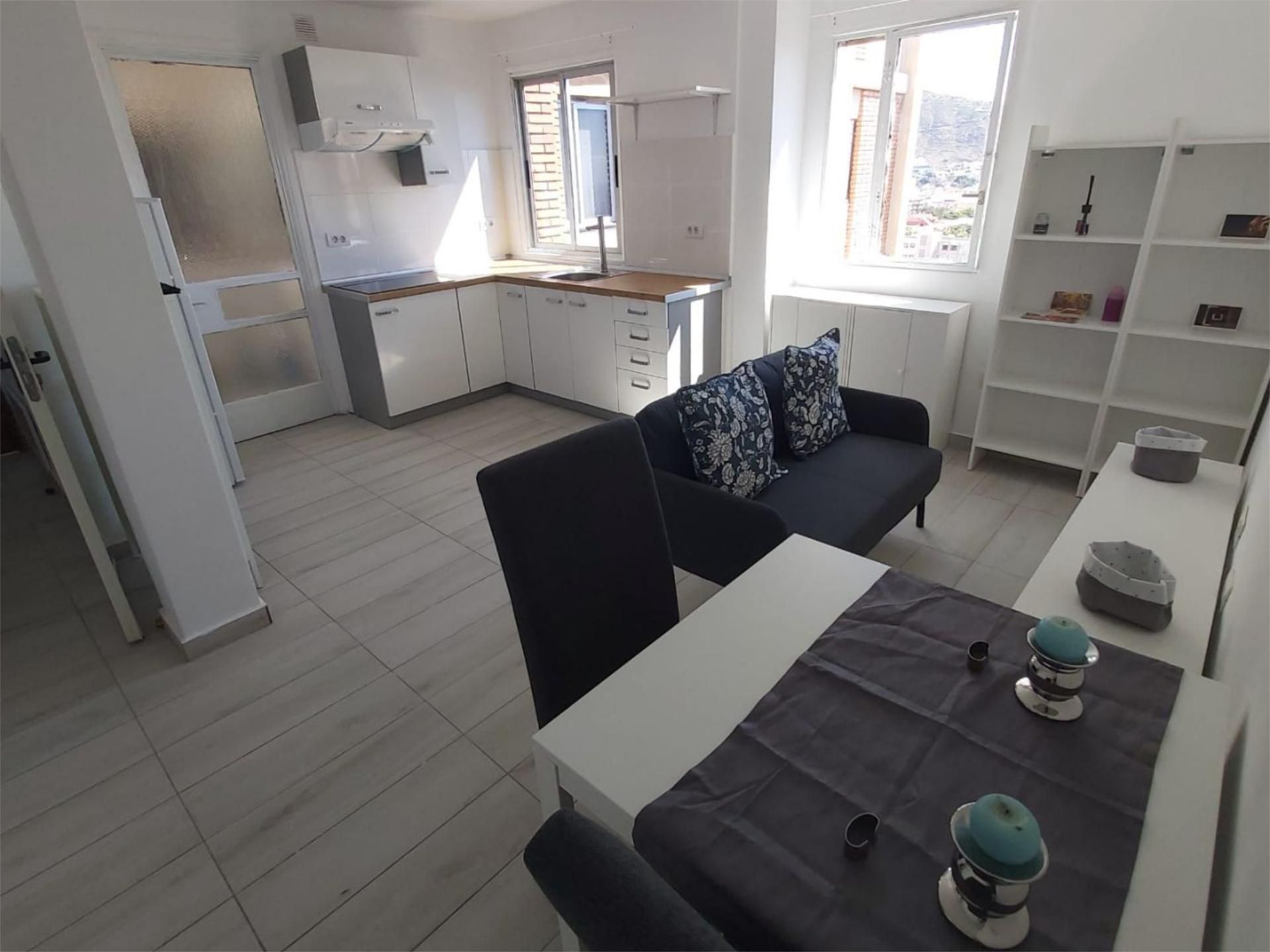 Piso de alquiler en Calle Alcalde Mandillo Tejera, 5, Los Gladiolos Habitación de Piso de alquiler en Santa Cruz de Tenerife Capital con Amueblado